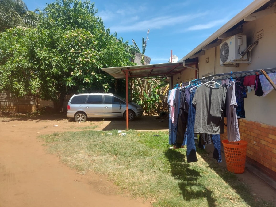 3 Bedroom Property for Sale in Oos Einde North West